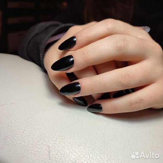 Модели на маникюр, педикюр и наращивание