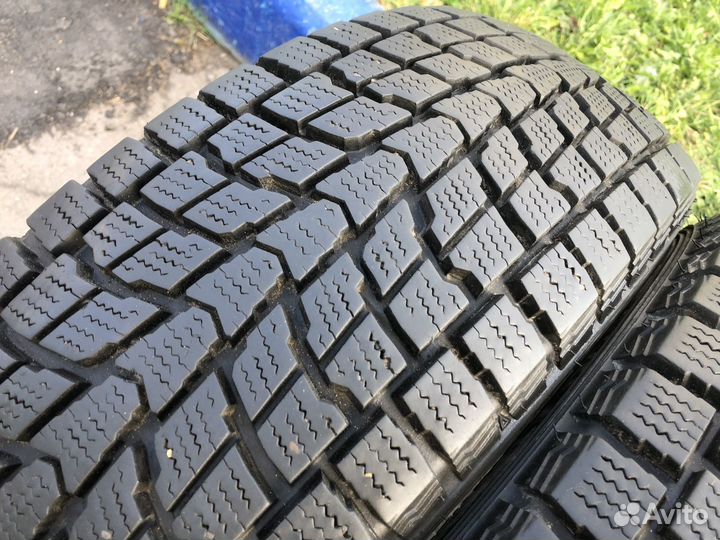 Dunlop Grandtrek SJ6 215/65 R16