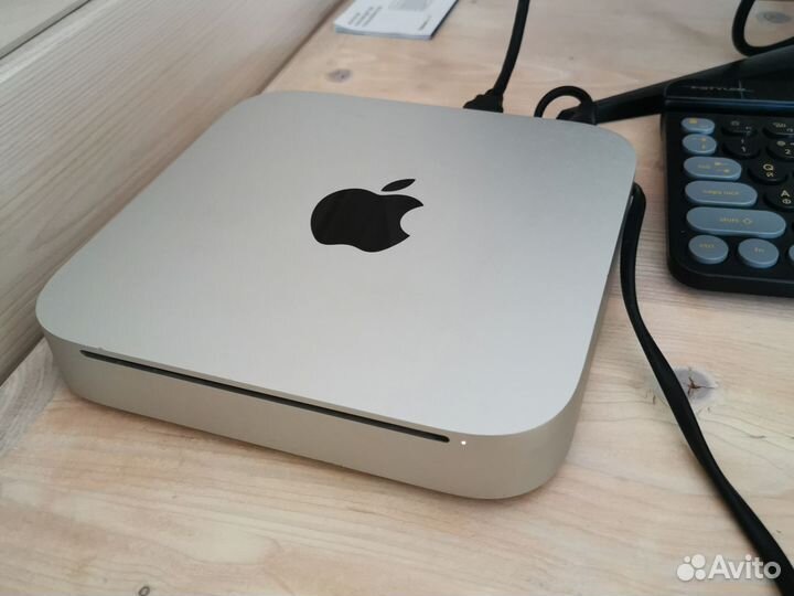 Apple mac mini 2010