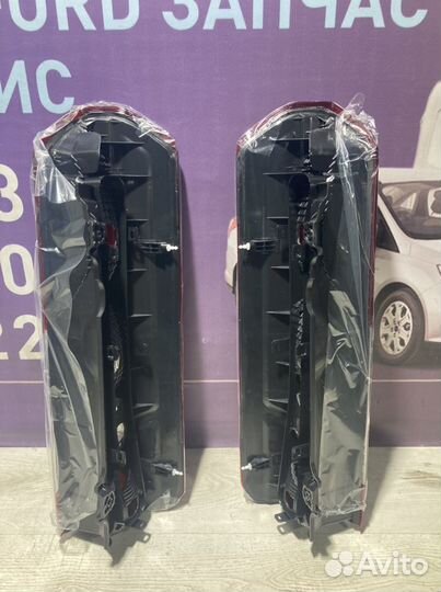 Фонарь задний на Форд Транзит Ford Transit с 2014г