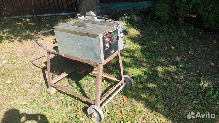 Станок для продольного и поперечного пиления