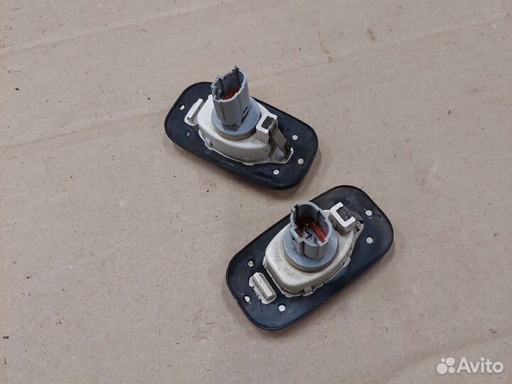 Повторитель поворота в крыло Kia Sportage 1