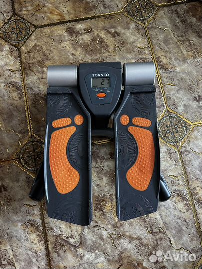 Тренажер степпер поворотный Torneo