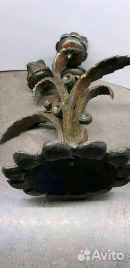 Подсвечник бронзовый