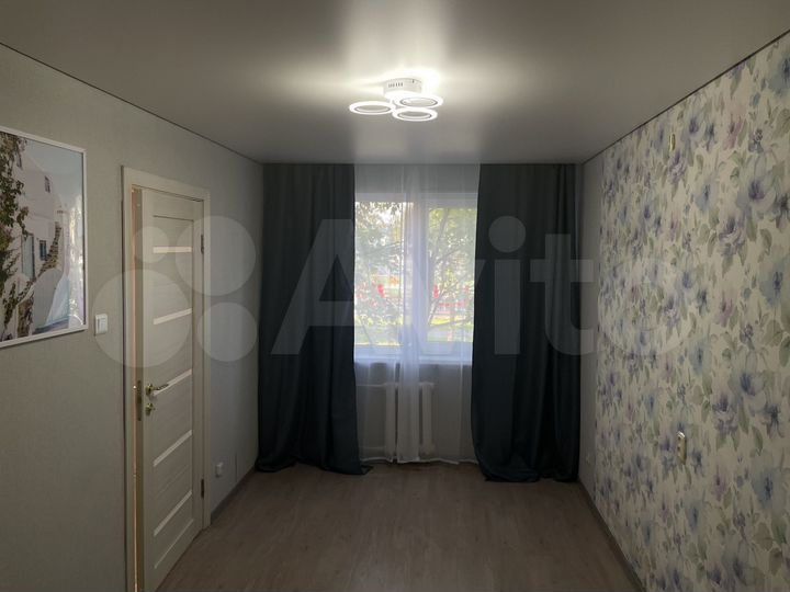 3-к. квартира, 56,4 м², 2/5 эт.