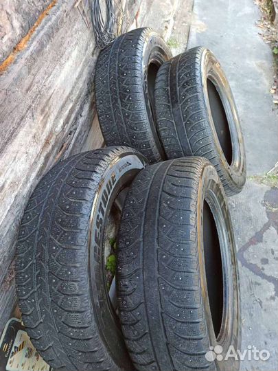 Bridgestone Ice Cruiser 7000 225/65 R17