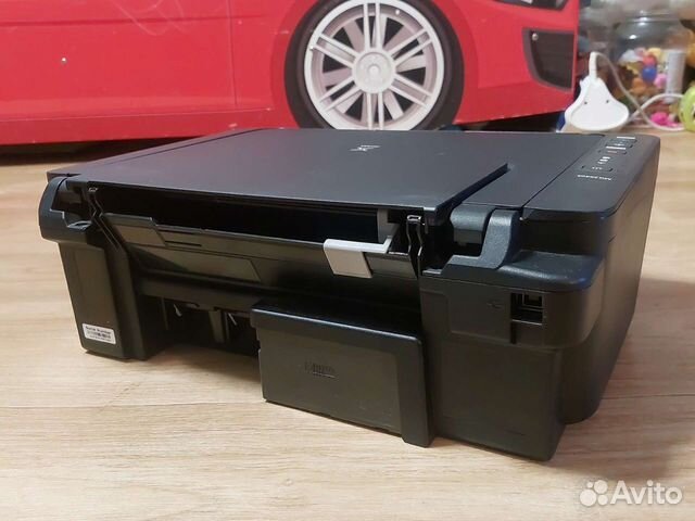 Принтер и копир и сканер Canon 2540 объявление продам