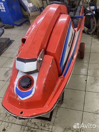Kawasaki jet ski 550