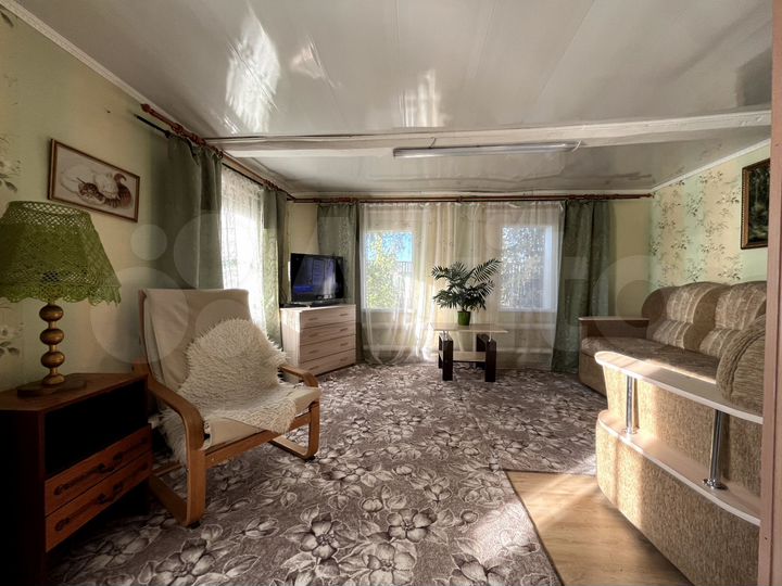 Дом 38 м² на участке 8,5 сот.