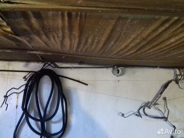 Топливная магистраль, тормозная тойота королла 180