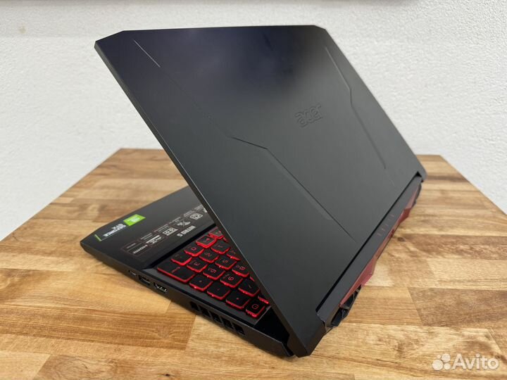 2023 Nitro i5-11400H 12 ядер 16Gb 144Hz SSD 1536Gb