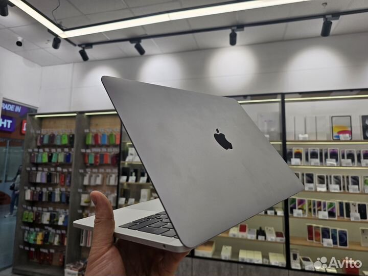 Apple MacBook Pro 2017/Состояние нового/Чек 90