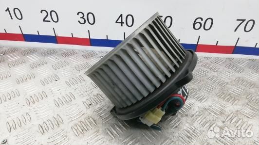 Моторчик печки volvo V40 VW (SBE12KK01)