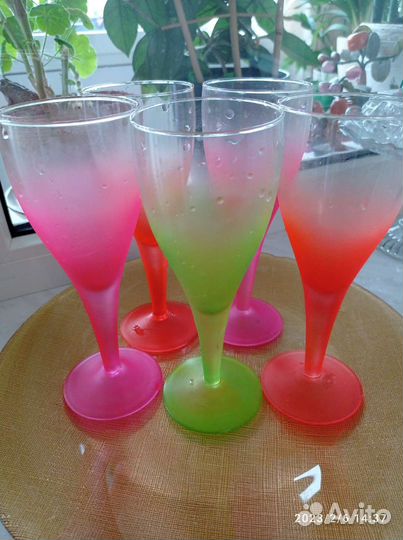 2 набора фужеров