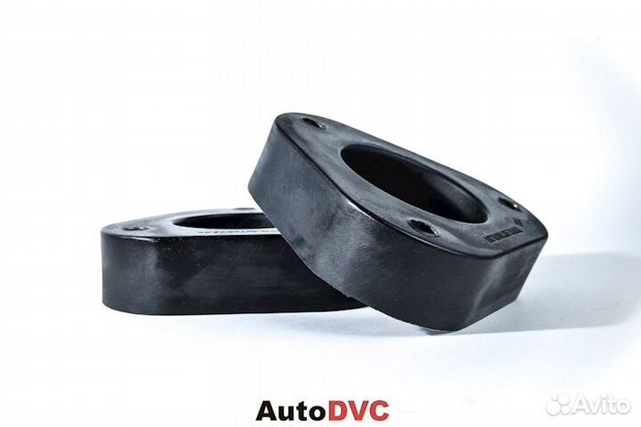 Проставки клиренса 40мм Toyota Camry XV70 зад 2017