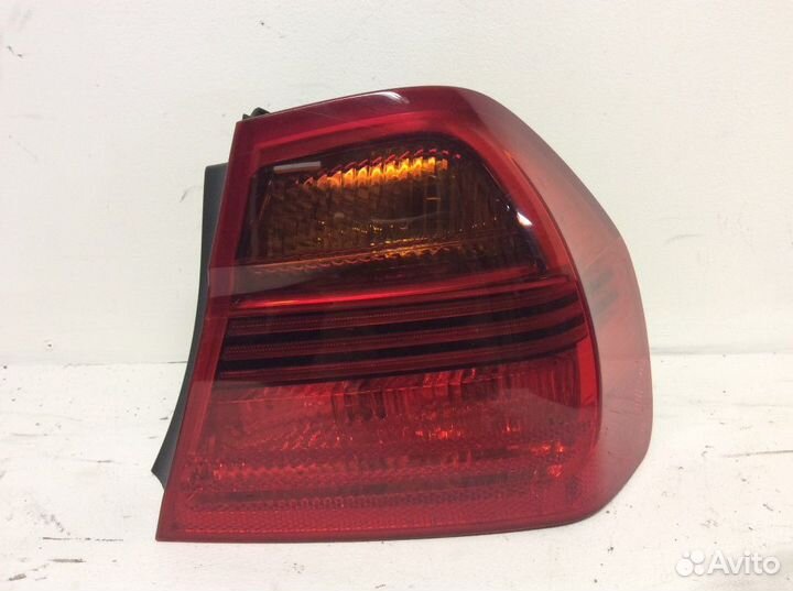 Фонарь задний правый E90 BMW E90