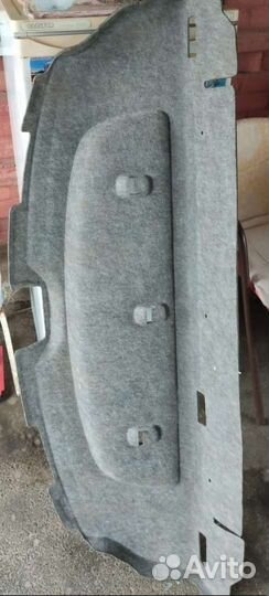 Задняя полка