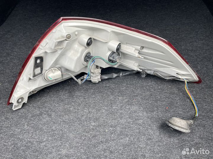 Задний левый фонарь nissan teana j32 дорест