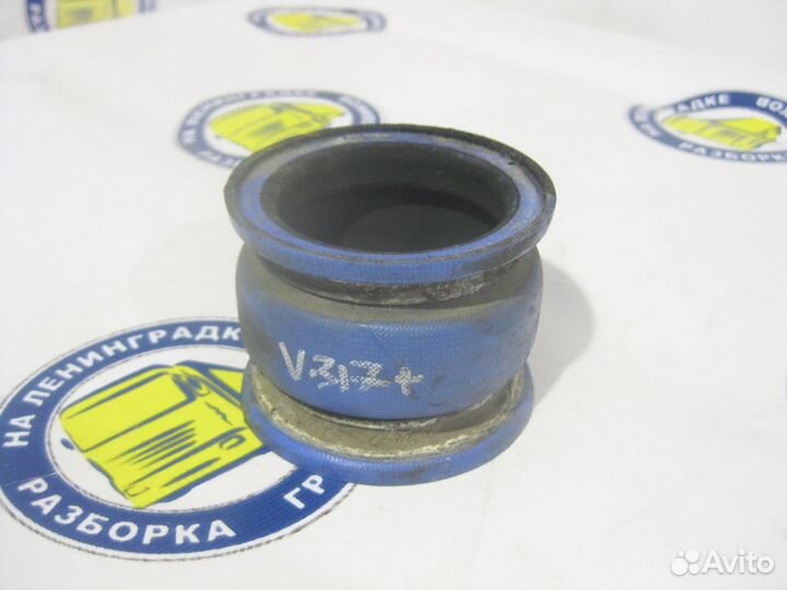 Патрубок интеркулера 20589125 volvo, FH