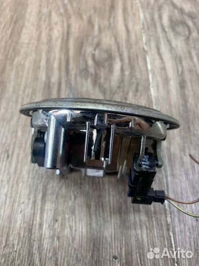 Кнопка открывания багажника задняя Bmw 1 Series