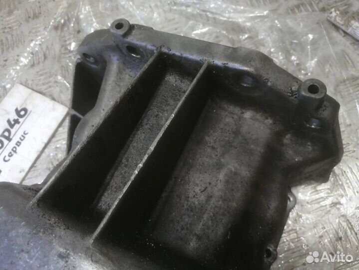Поддон двигателя Renault Megane 1