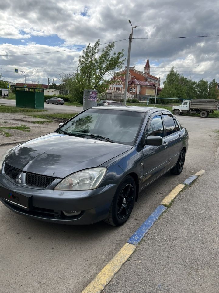 Mitsubishi Lancer: фото владельца
