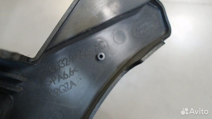 Воздухозаборник Land Rover Range Rover Evoque, 201