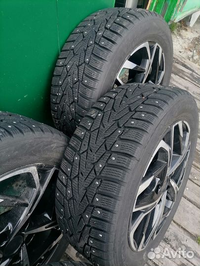 Nokian Tyres Nordman 7 215/55 R17 98T