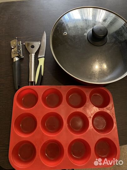 Сковорода, кухонные принадлежности