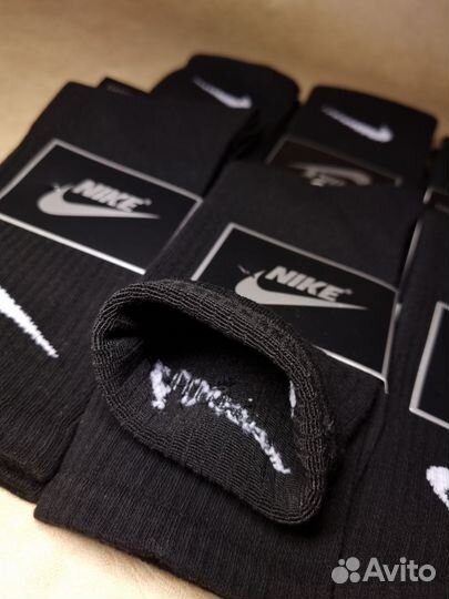 Носки высокие черные