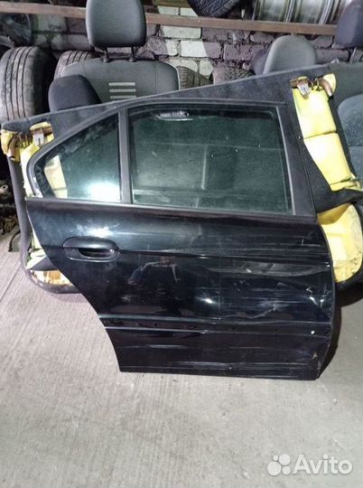 Дверь задняя правая Bmw 7 E38
