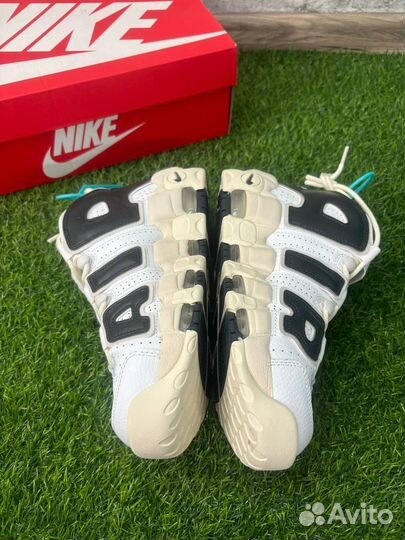 Nike Iar More Uptempo