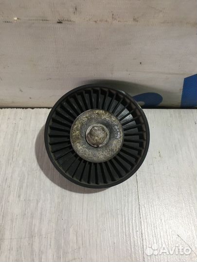 Обводной ролик KIA cerato 2 1.6 мт седан