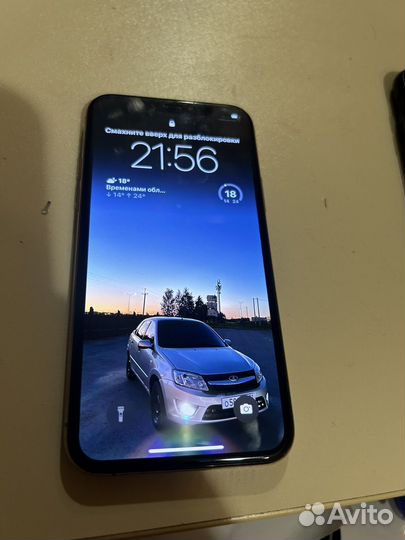 iPhone 11 Pro, 64 ГБ