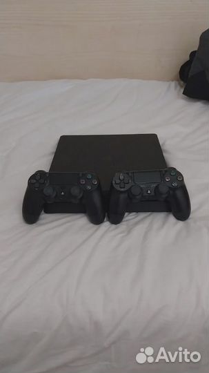 Ps4 slim 1tb