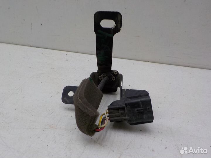 Камера передняя Nissan Pathfinder 2014