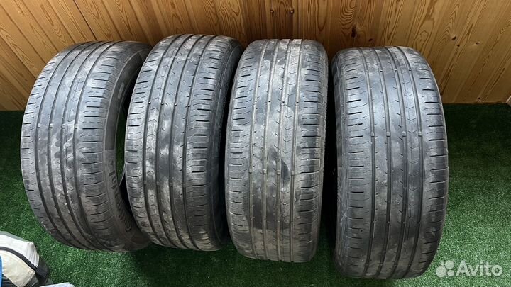Continental ContiPremiumContact 5 215/55 R17