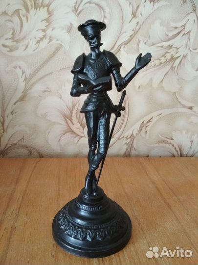 Чугунные статуэтки времен СССР