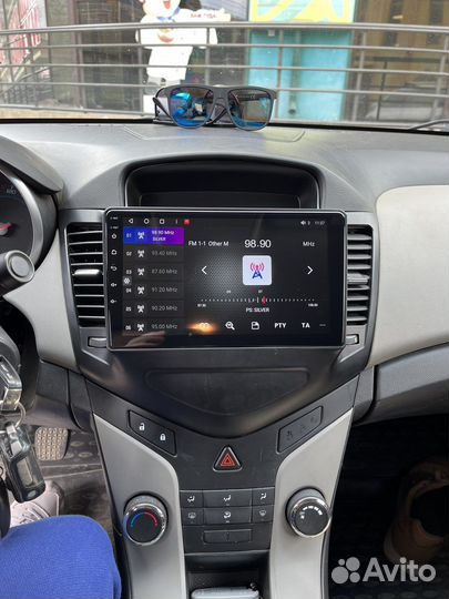 Магнитола на Chevrolet Cruze Topway Teyes