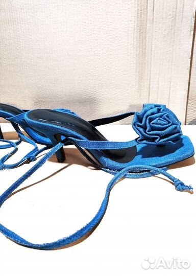 Босоножки женские PIX. джинсовые с цветочным принт