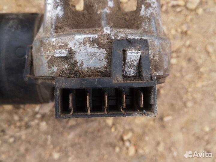 Мотор дворников Audi 100 C3 трапеции