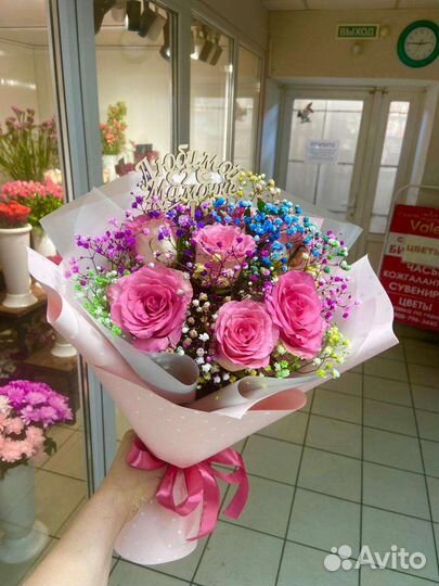 Помощник флориста, продавец