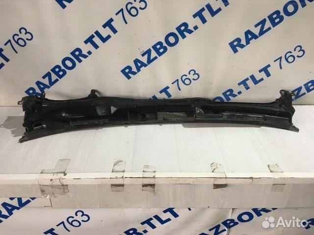 Жабо lexus IS350 3.5 ат седан