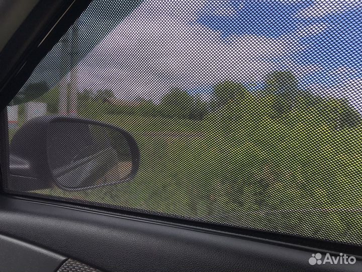 Солнцезащитные шторки на Kia Rio 2