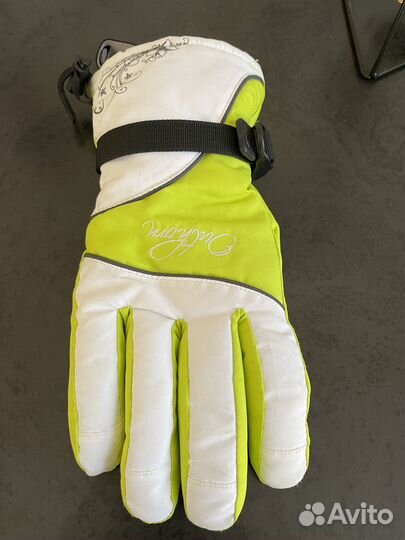 Женские горнолыжные перчатки