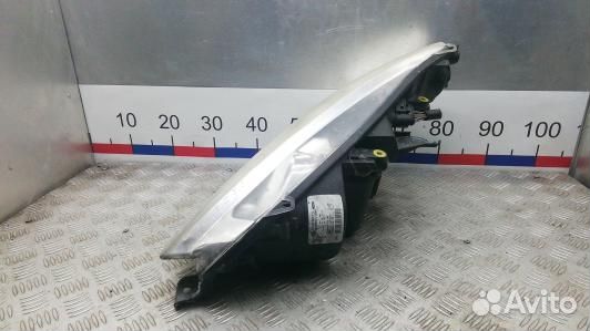 Фара правая ford S-MAX (GDN02MU01)