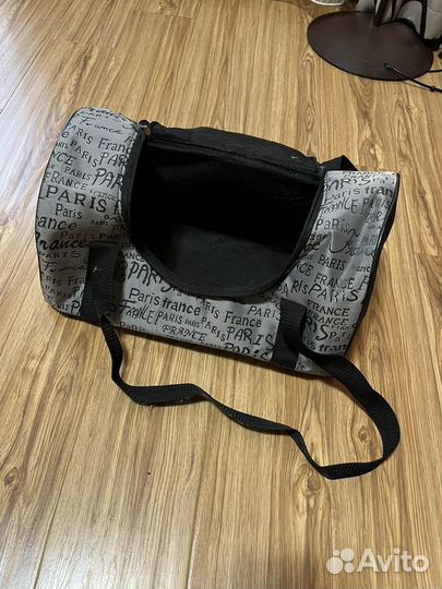 Переноска для маленьких кошек и собак