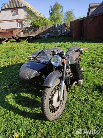 Мотоцикл с коляской Днепр-11