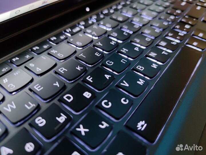 Игровой ноутбук Lenovo Legion /как новый