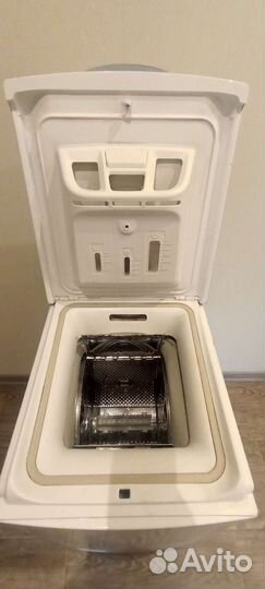 Стиральная машина с вертикальной загрузкой